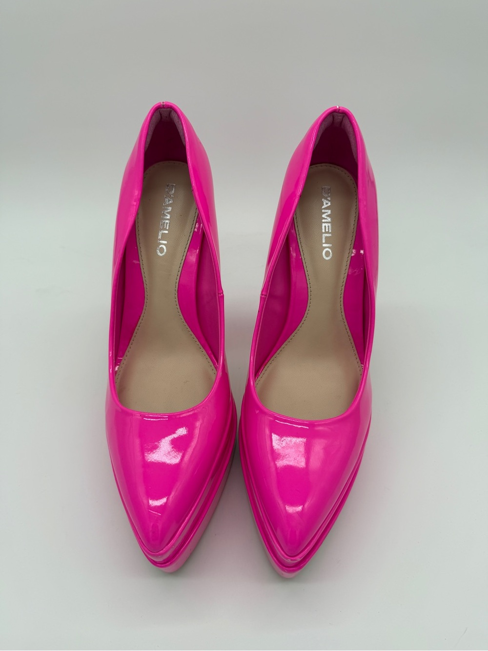 D'Amelio Marlania Platform Pumps Ultra Pink Patent - 7.5M - Picture 5 of 11